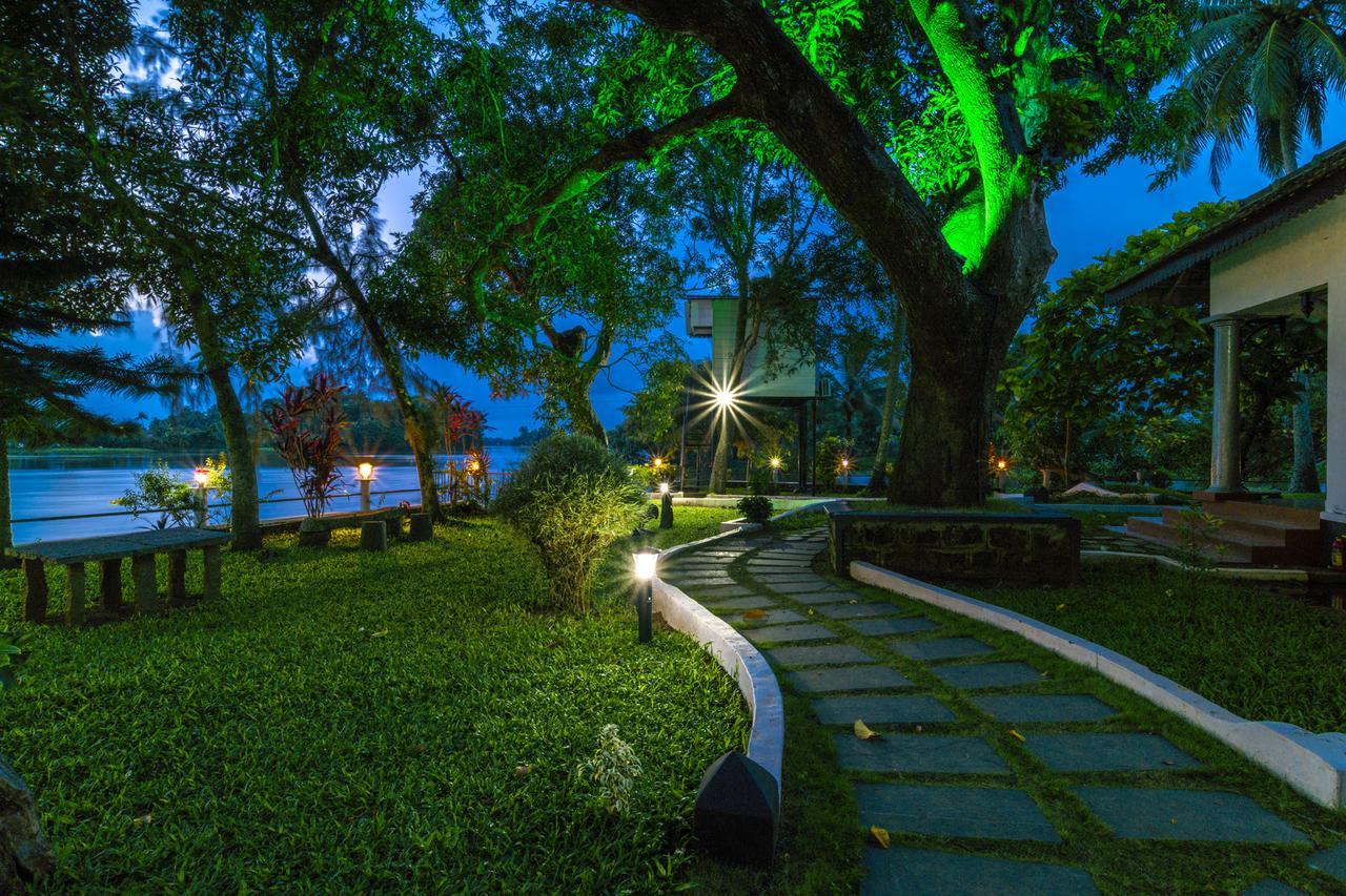 Alappuzha Warmth Lake Haven מראה חיצוני תמונה